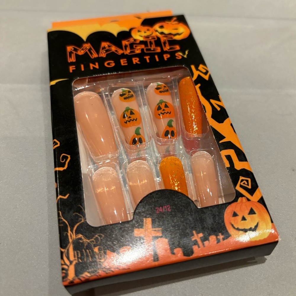 Halloween Stylish Press-On Nails
